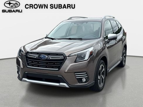 Used 2023 Subaru Forester Touring AWD/4WD image 8