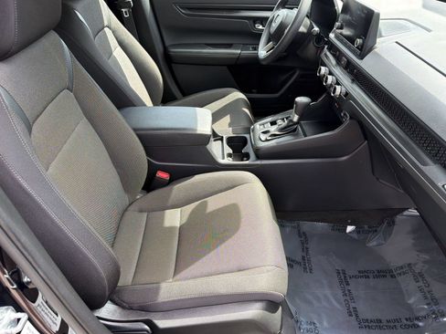 Used 2025 Honda CR-V LX image 23