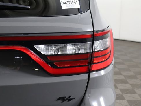 Used 2022 Dodge Durango R/T w/ Blacktop Package image 19