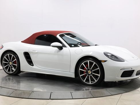 Used 2017 Porsche 718 Boxster S image 71