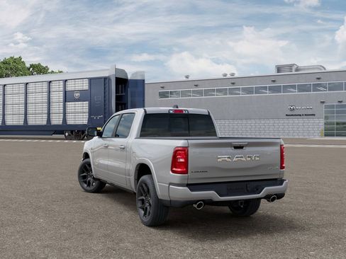 New 2026 RAM 1500 Laramie AWD/4WD image 3