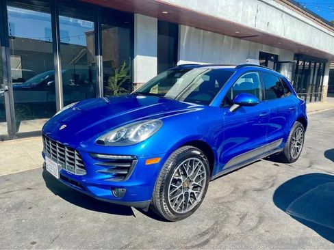 Used 2017 Porsche Macan S image 2