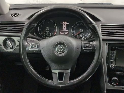 Used 2014 Volkswagen Passat 1.8T SE image 25