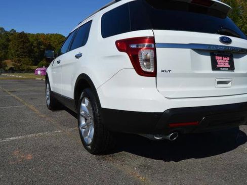 Used 2013 Ford Explorer XLT image 64