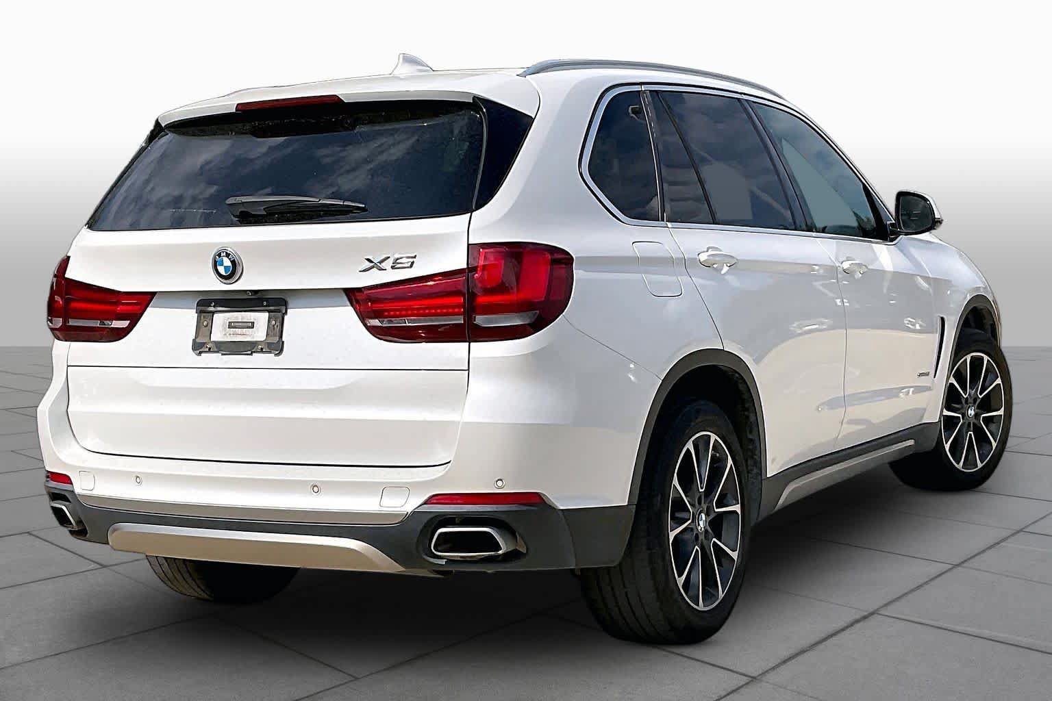 Used 2018 BMW X5 sDrive35i RWD image 12