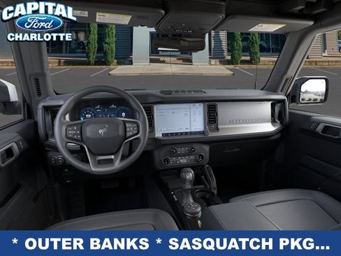 New 2026 Ford Bronco Outer Banks w/ Sasquatch Package AWD/4WD image 11
