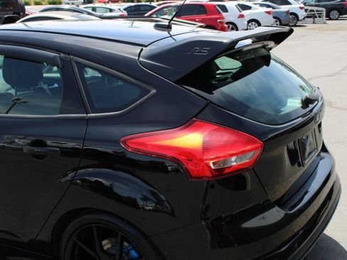 Used 2016 Ford Focus RS AWD/4WD image 9