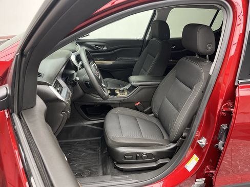 Certified 2023 GMC Acadia SLE w/ Driver Convenience Package AWD/4WD image 8