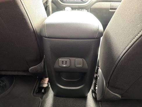 Used 2022 Chevrolet Colorado LT w/ LT Convenience Package RWD image 29