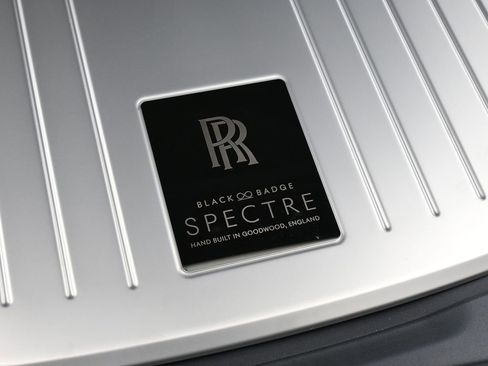 New 2026 Rolls-Royce Spectre Black Badge AWD/4WD image 32