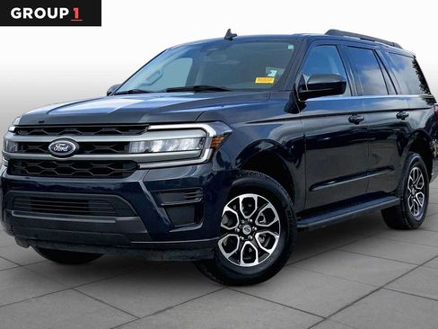 Used 2024 Ford Expedition XLT AWD/4WD image 1