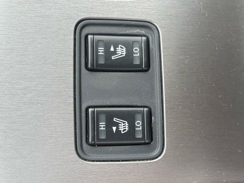 Used 2023 Nissan Murano SV image 18