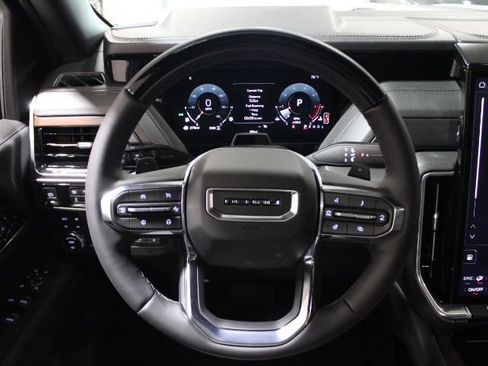 New 2026 GMC Yukon Denali w/ Denali Reserve Package AWD/4WD image 33