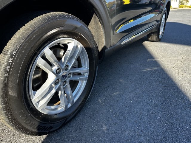 Certified 2023 Ford Explorer XLT AWD/4WD image 12
