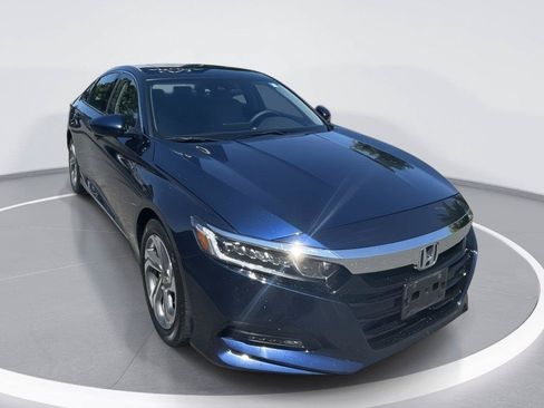Used 2020 Honda Accord EX image 1