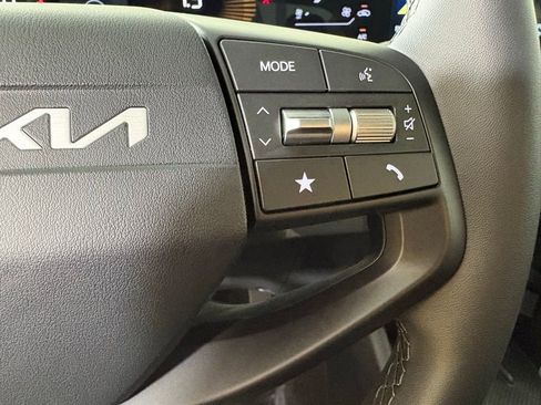 New 2026 Kia K4 EX image 24