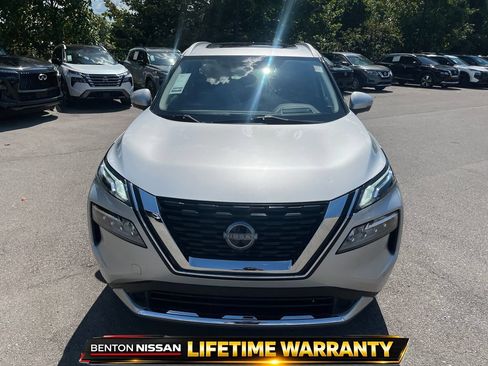 Used 2023 Nissan Rogue Platinum w/ Platinum Premium Package FWD image 10