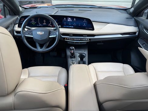 Used 2024 Cadillac XT4 Premium Luxury w/ Technology Package AWD/4WD image 14