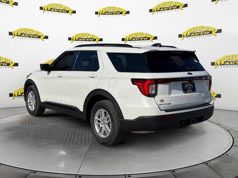 New 2026 Ford Explorer Active RWD image 3