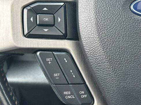 Used 2019 Ford F250 Platinum w/ Platinum Ultimate Package AWD/4WD image 23