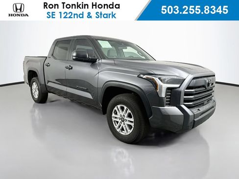 Used 2025 Toyota Tundra SR5 AWD/4WD image 1