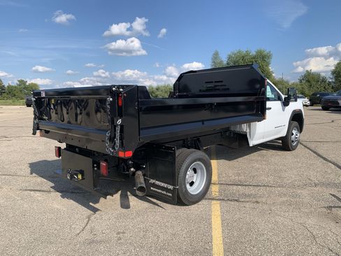 New 2025 GMC Sierra 3500 Pro w/ Convenience Package AWD/4WD image 40