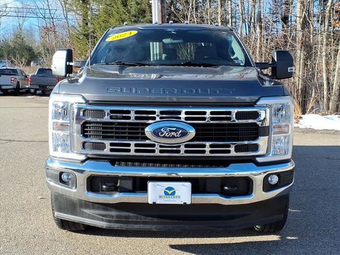 Used 2024 Ford F250 XLT w/ FX4 Off-Road Package image 28