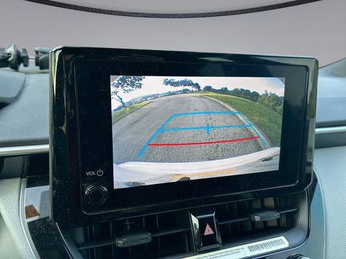 Used 2024 Toyota Corolla SE FWD image 23