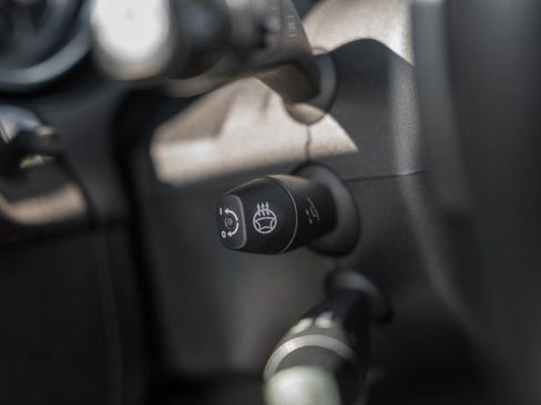 Used 2015 Mercedes-Benz ML 350 4MATIC image 41