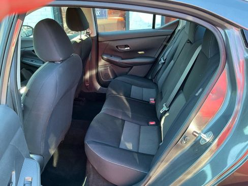 Used 2021 Nissan Sentra SV FWD image 16