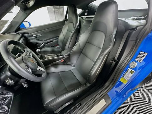 Used 2024 Porsche 718 Cayman RWD image 25