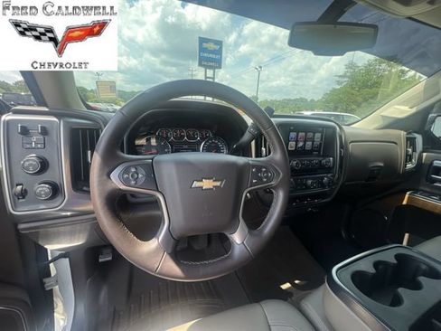Used 2017 Chevrolet Silverado 1500 LTZ AWD/4WD image 16
