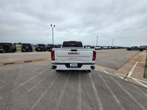 Used 2023 GMC Sierra 2500 Denali w/ Denali Ultimate Package AWD/4WD image 4