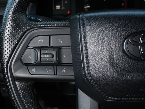 Used 2024 Toyota Tacoma SR image 23
