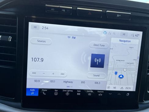 Used 2023 Ford F150 Lightning XLT image 18