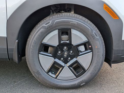 New 2026 Hyundai Santa Fe SE image 7