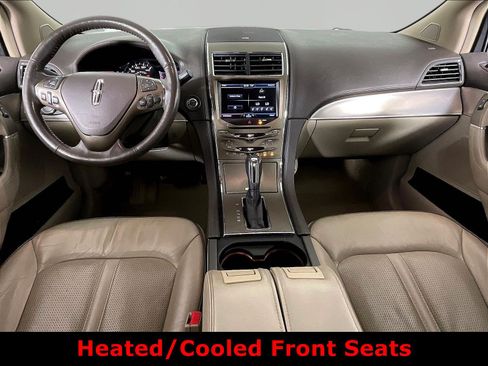 Used 2013 Lincoln MKX FWD image 7