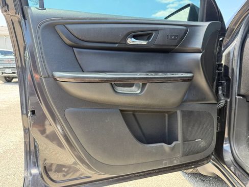 Used 2016 Chevrolet Traverse LTZ AWD/4WD image 10