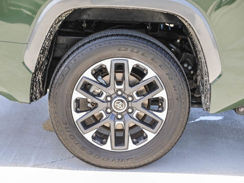 Used 2023 Toyota Tundra Limited AWD/4WD image 11