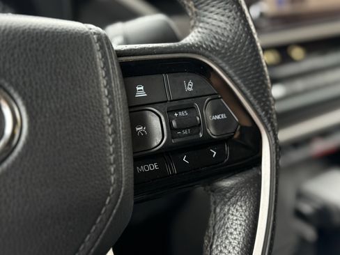 Used 2023 Toyota Tundra SR5 image 17