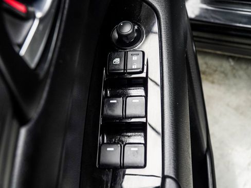 Used 2025 MAZDA CX-5 AWD 2.5 S w/ Preferred Package image 34