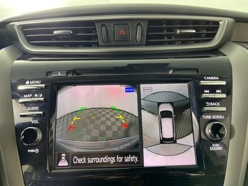 Used 2019 Nissan Murano Platinum w/ Cargo Package image 26