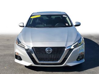Used 2022 Nissan Altima 2.5 SL video 2