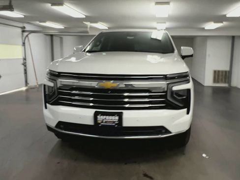 New 2026 Chevrolet Suburban LT w/ Comfort Package image 38