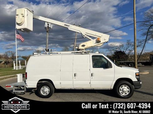 Used 2008 Ford E-350 and Econoline 350 Super Duty image 13