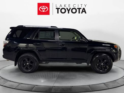 Used 2024 Toyota 4Runner SR5 image 9