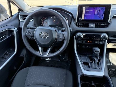 Used 2024 Toyota RAV4 XLE w/ Convenience Package AWD/4WD image 9
