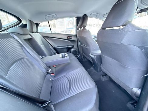 Used 2021 Toyota Prius Prime LE image 23