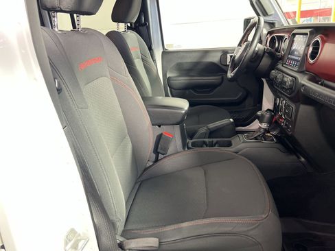 Used 2023 Jeep Wrangler Unlimited Rubicon w/ Cold Weather Group image 27