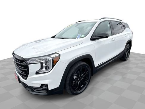 Used 2022 GMC Terrain SLT w/ Elevation Edition AWD/4WD image 1